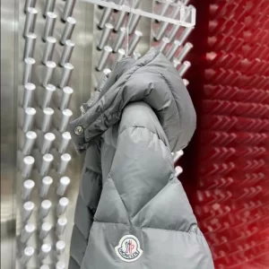 Moncler Short Down Jacket - MK24