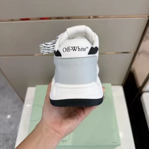 Off-White Kick Off Sneaker - WS03