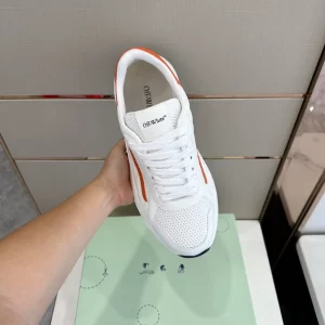 Off-White Kick Off Sneaker - WS06