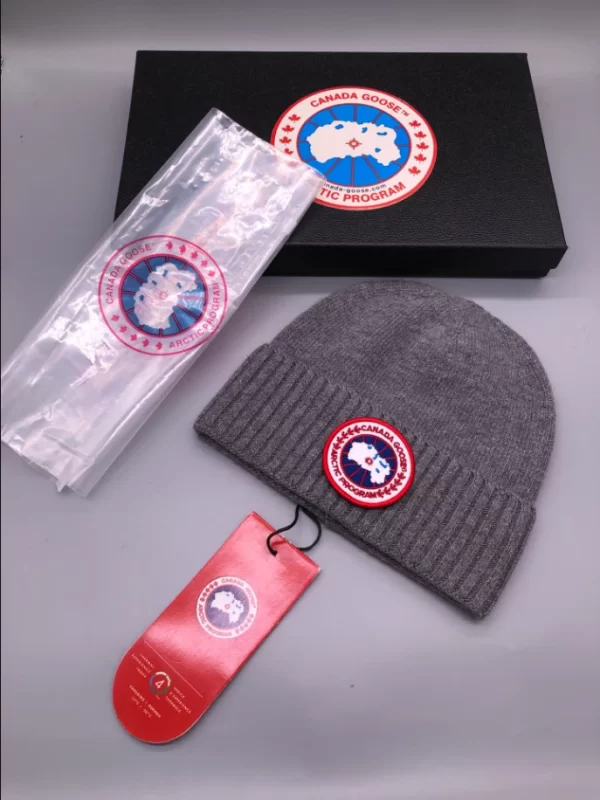 Canada Goose Arctic Toque Beanie