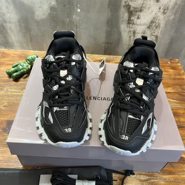 Balenciaga Track Sneaker In Black and Silver - GS70