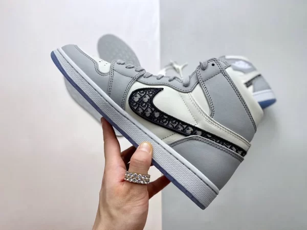 Dior Air Jordan 1 Retro High Sneakers - DS53