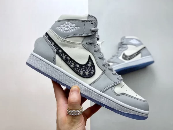 Dior Air Jordan 1 Retro High Sneakers - DS53