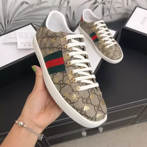 Gucci Ace Suppreme Bees Sneaker - CS34