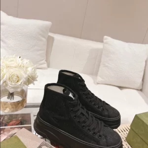 Gucci High-Top Sneaker - CS41