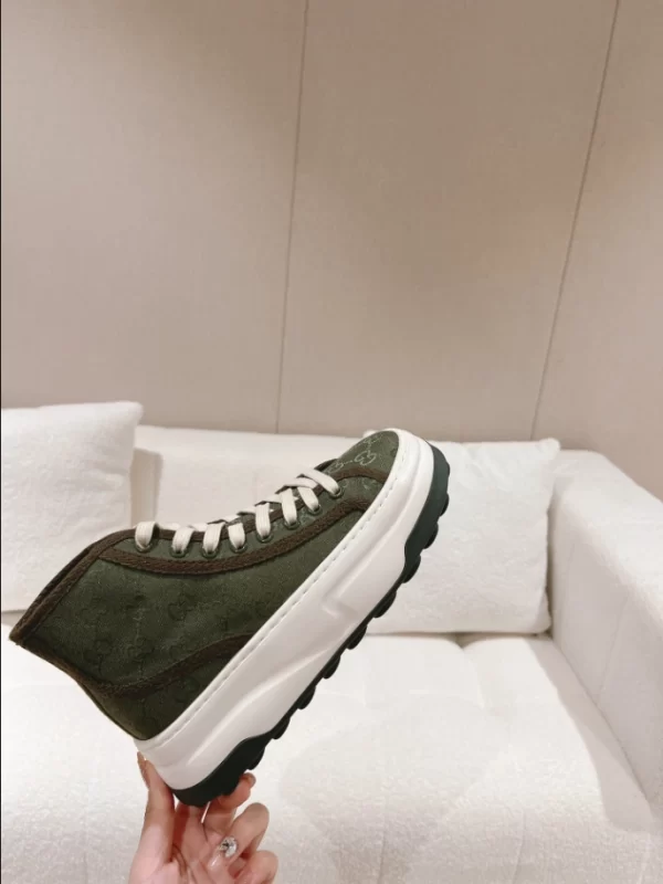 Gucci High-Top Sneaker - CS42