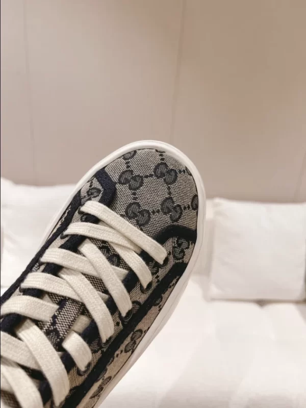 Gucci High-Top Sneaker - CS40