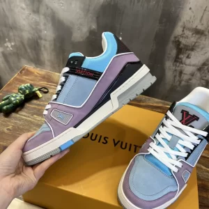 Louis Vuitton Trainer Sneaker In Blue - LS85