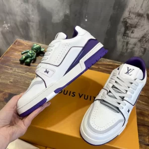 Louis Vuitton Trainer Sneaker - LS78