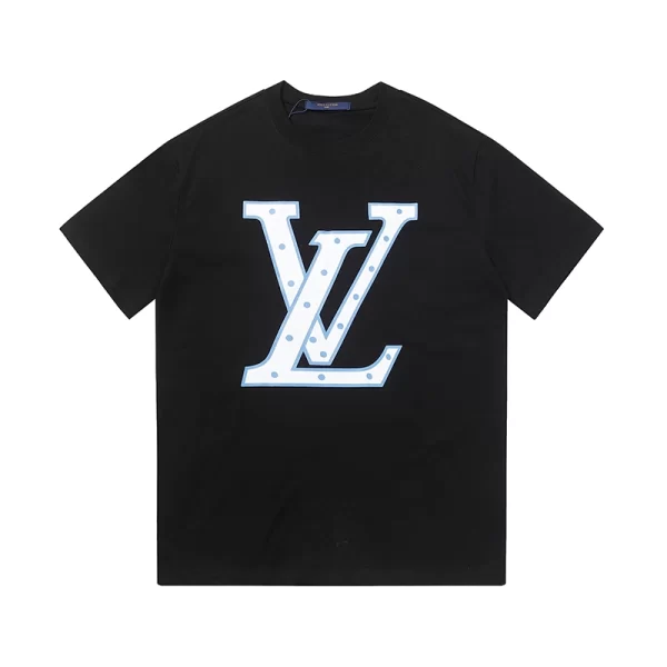 Louis Vuitton T-shirt - LT27