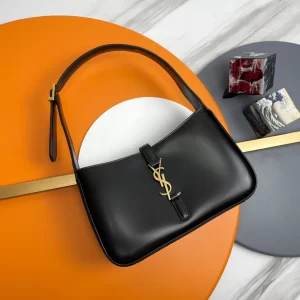 Saint Laurent Le 5 à 7 in Smooth Leather Bag - YSL16