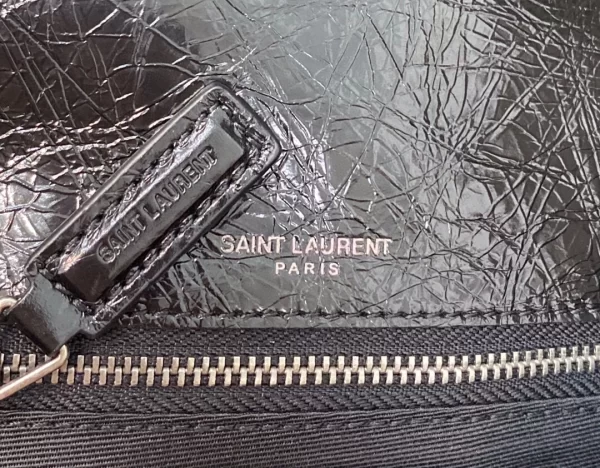 Saint Laurent Niki Medium In Vintage Leather Bag - YSL25