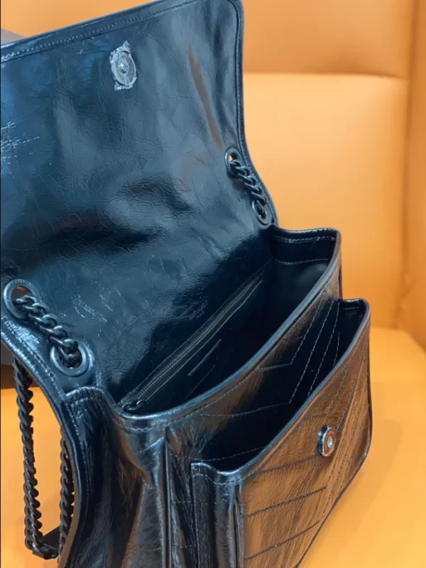 Saint Laurent Niki Medium In Vintage Leather Bag - YSL27