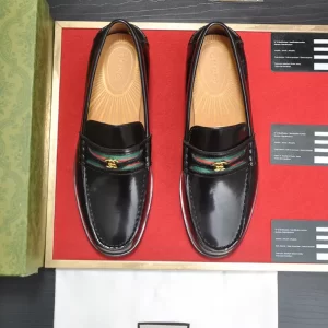 Gucci Loafer with Interlocking G - GL22