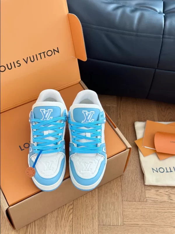 Louis Vuitton Trainer Sneakers - LS96