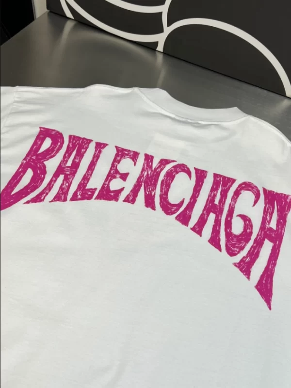 Balenciaga Hand-Drawn T-Shirt in Medium Fit - BT32