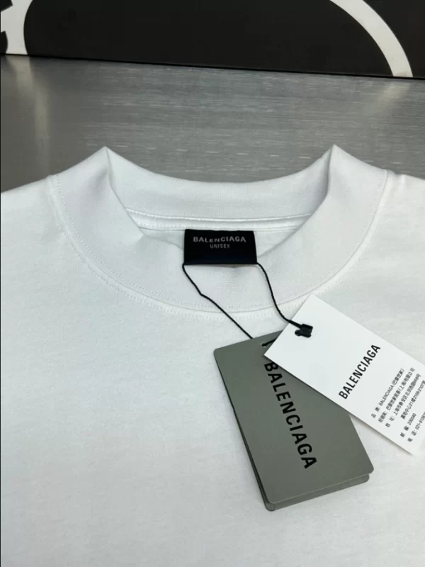 Balenciaga Hand-Drawn T-Shirt in Medium Fit - BT32