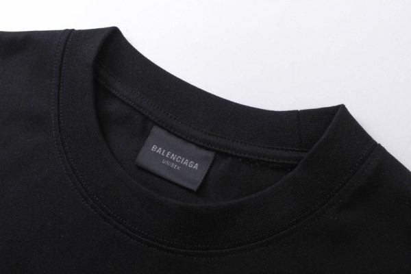 Balenciaga Logo Printed Crewneck T-Shirt - BT03