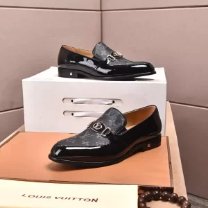 Louis Vuitton Loafer - LL16