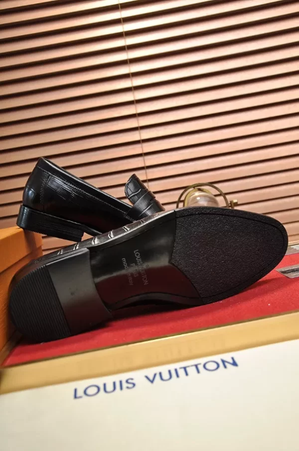 Louis Vuitton Loafer - LL21