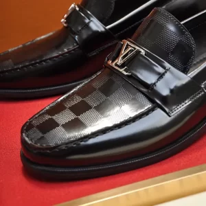 Louis Vuitton Loafer - LL22 (4)