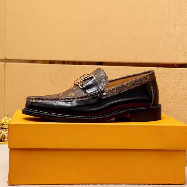 Louis Vuitton Louis Loafer - LL11