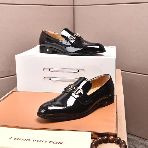 Louis Vuitton Loafer - LL12