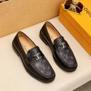 Louis Vuitton Major Loafer - LL26