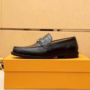 Louis Vuitton Major Loafer - LL27