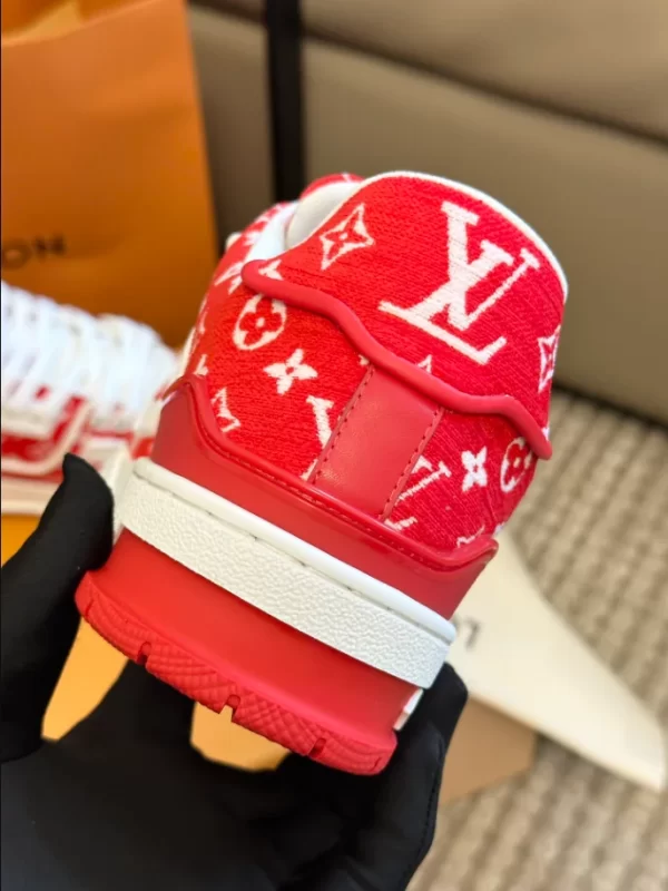 Louis Vuitton Trainer Sneaker in Red - LS115