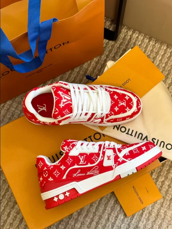 Louis Vuitton Trainer Sneaker in Red - LS115