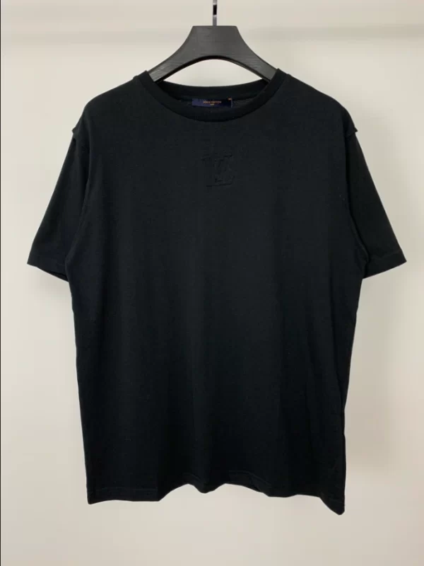 Louis Vuitton Embossed LV Cotton T-Shirt - LT46