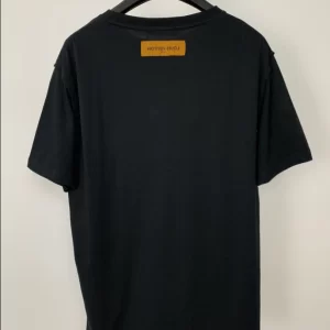 Louis Vuitton Embossed LV Cotton T-Shirt - LT46