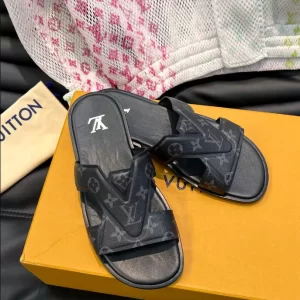 Louis Vuitton Oasis Mule - SL21