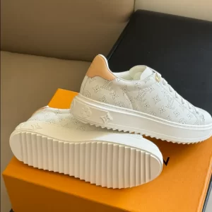 Louis Vuitton Time Out Sneaker - LS148