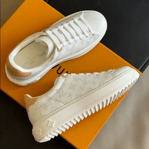 Louis Vuitton Time Out Sneaker - LS148