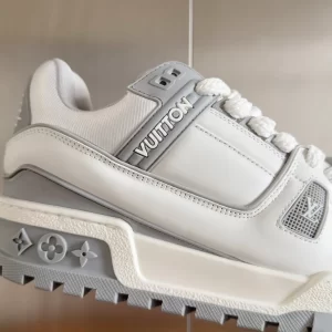 Louis Vuitton Trainer Maxi Sneaker - LS132