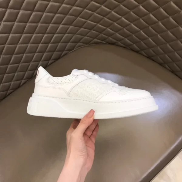 Gucci Embossed Sneaker - CS67