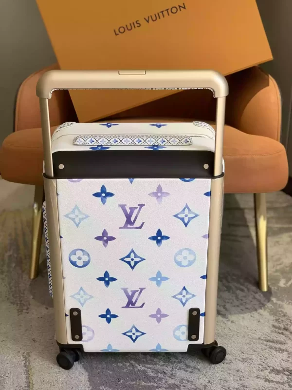 Louis Vuitton Horizon 55 Suitcase - LD08