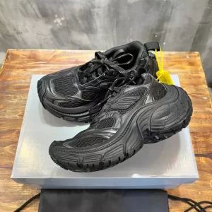 Balenciaga 10XL Sneaker - GS76