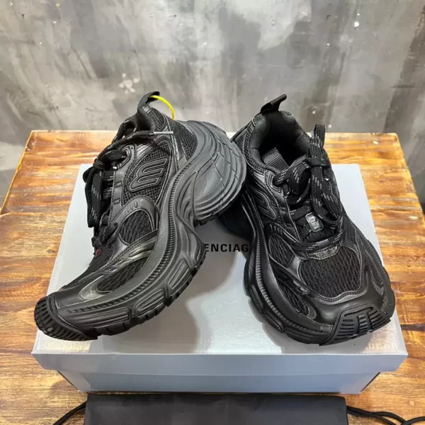 Balenciaga 10XL Sneaker - GS76