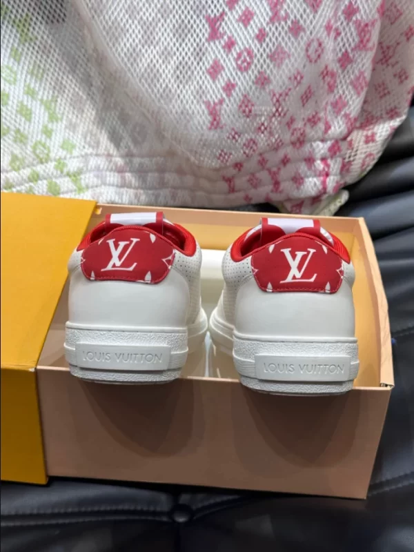 Louis Vuitton Charlie Sneaker - LS163