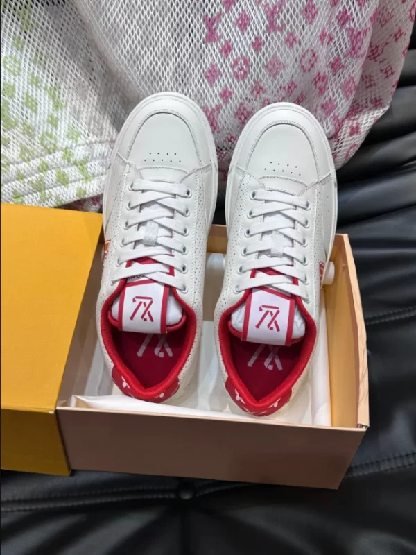 Louis Vuitton Charlie Sneaker - LS163