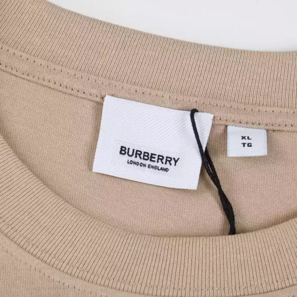 Burberry Cotton T-shirt - BR20