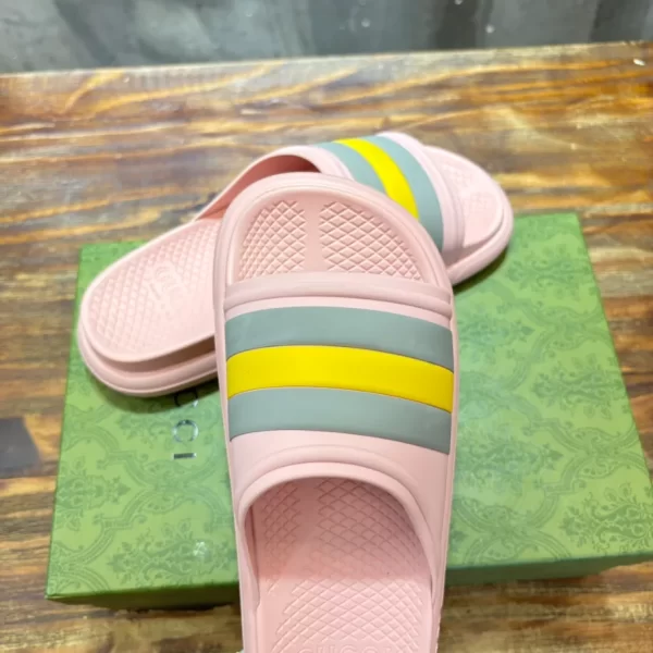 Gucci Web Slide Sandal - SG02