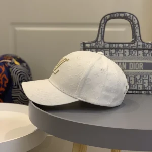 Louis Vuitton Cap - LCH32