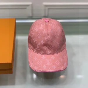 Louis Vuitton Cap - LCH42