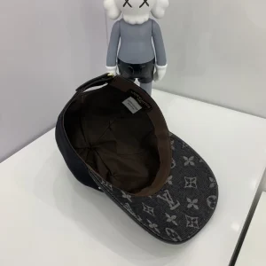 Louis Vuitton Cap - LCH46