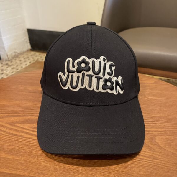 Louis Vuitton Cap - LCH50