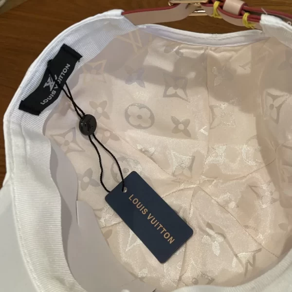 Louis Vuitton Cap - LCH54